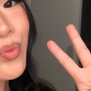 Meet your Posher, Mikayla